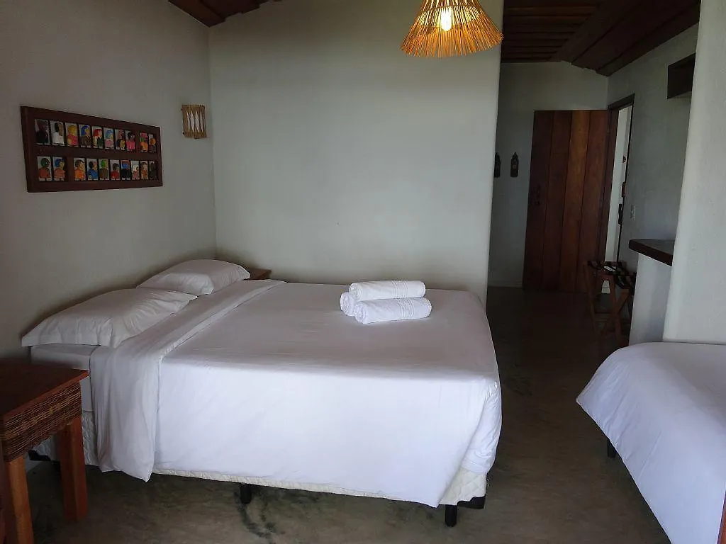 Berzalai Home Porto Seguro 0*,  Brasil